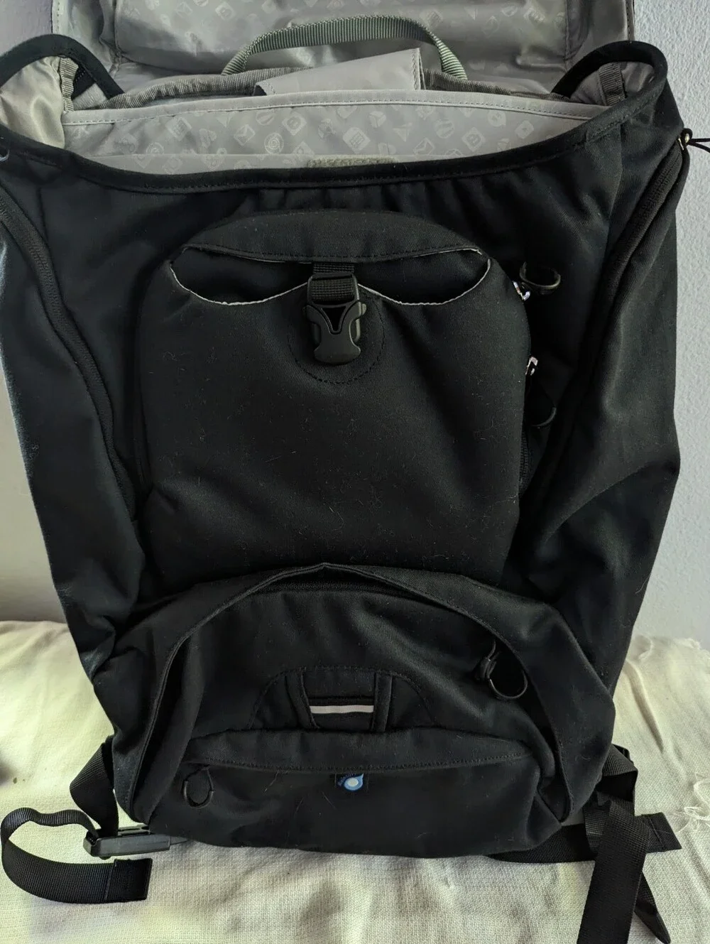 Rare Osprey Pixel Laptop Backpack 26L - Limited Edition Commuter Daypack